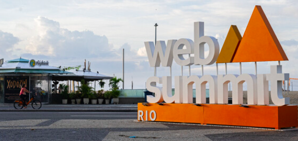 Web Summit Fonte: LinkedIn Notícias